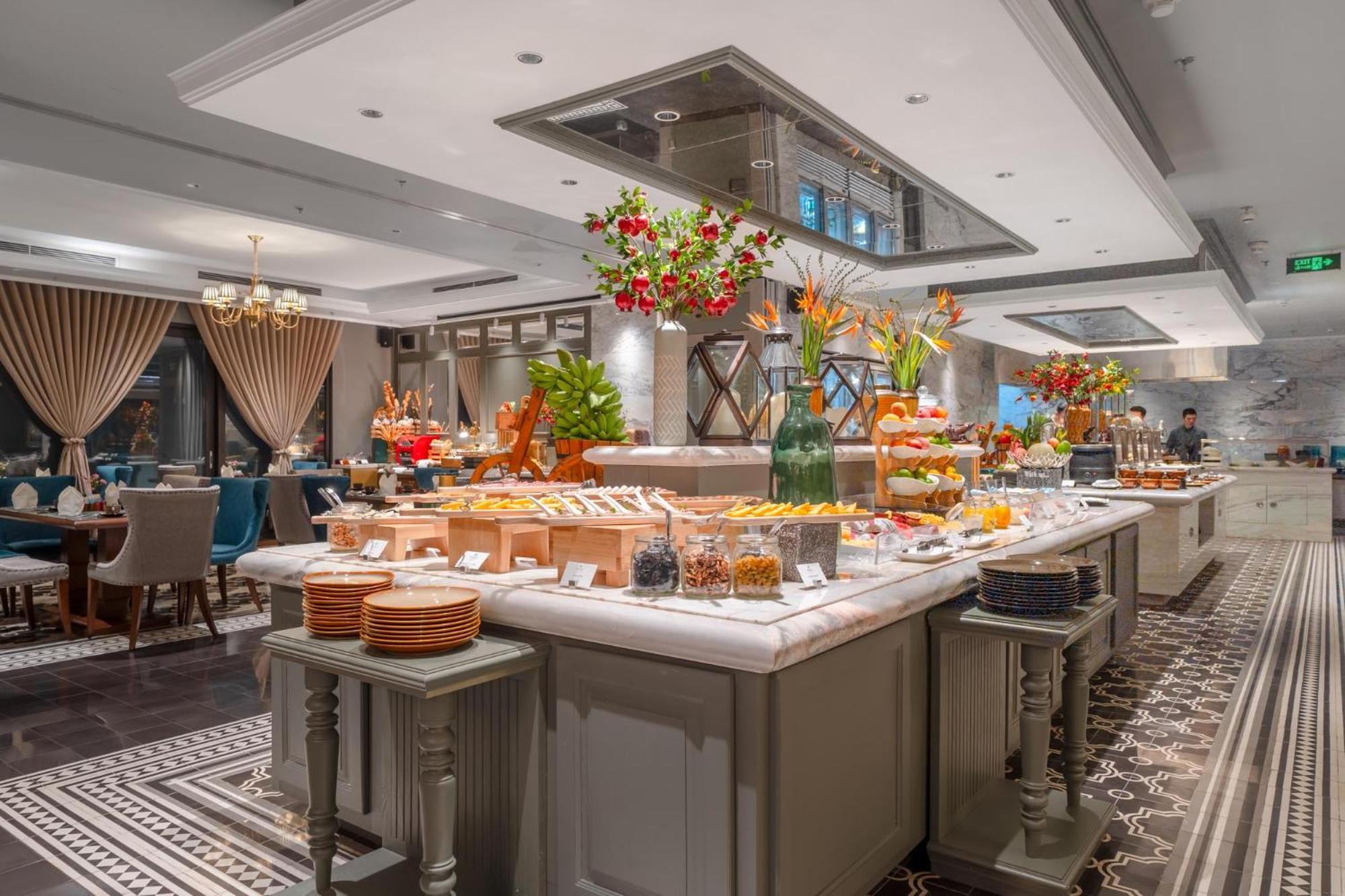 Peridot Grand Luxury Boutique Hotel — Photos 2