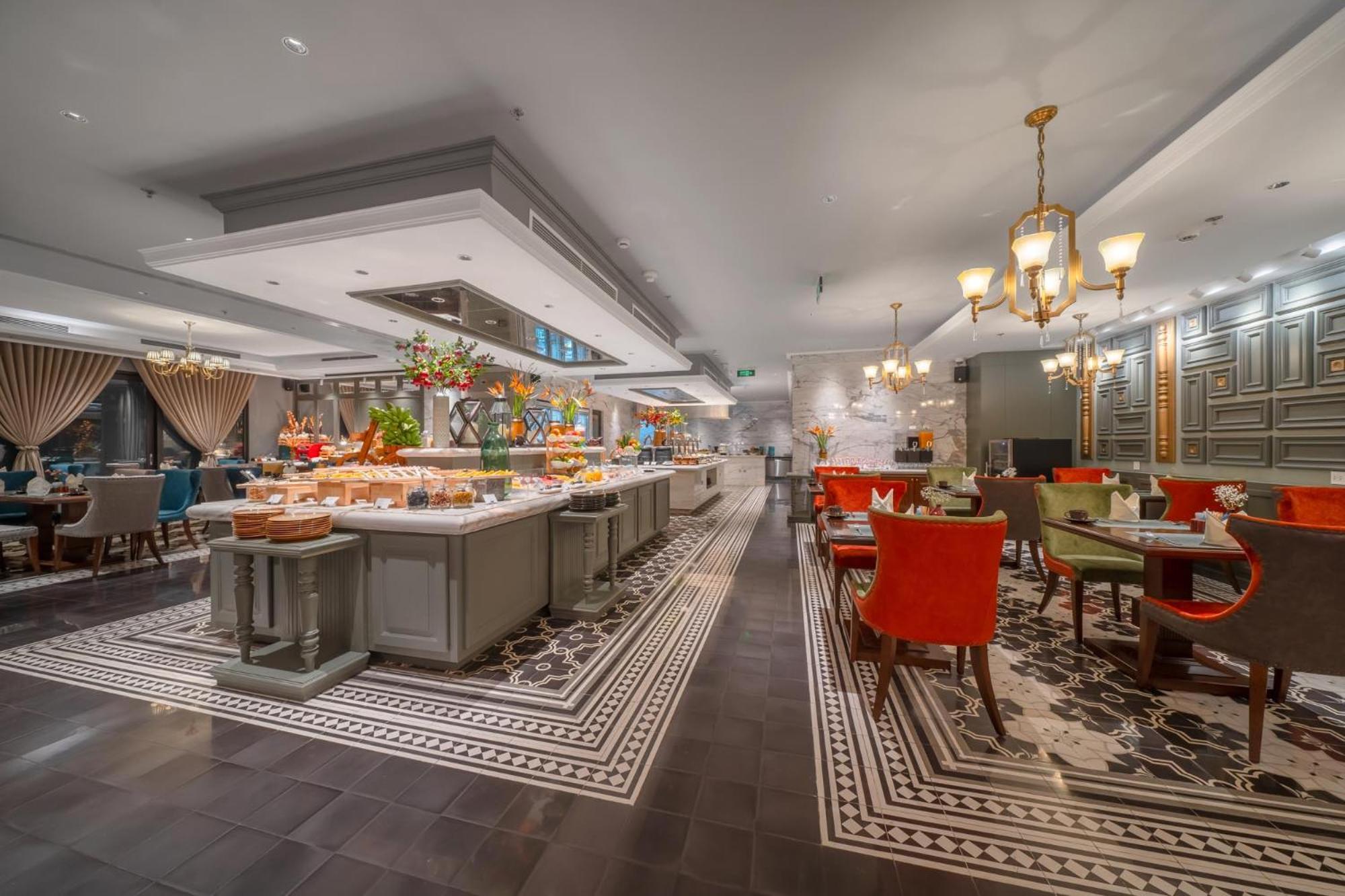 Peridot Grand Luxury Boutique Hotel — Photos 1